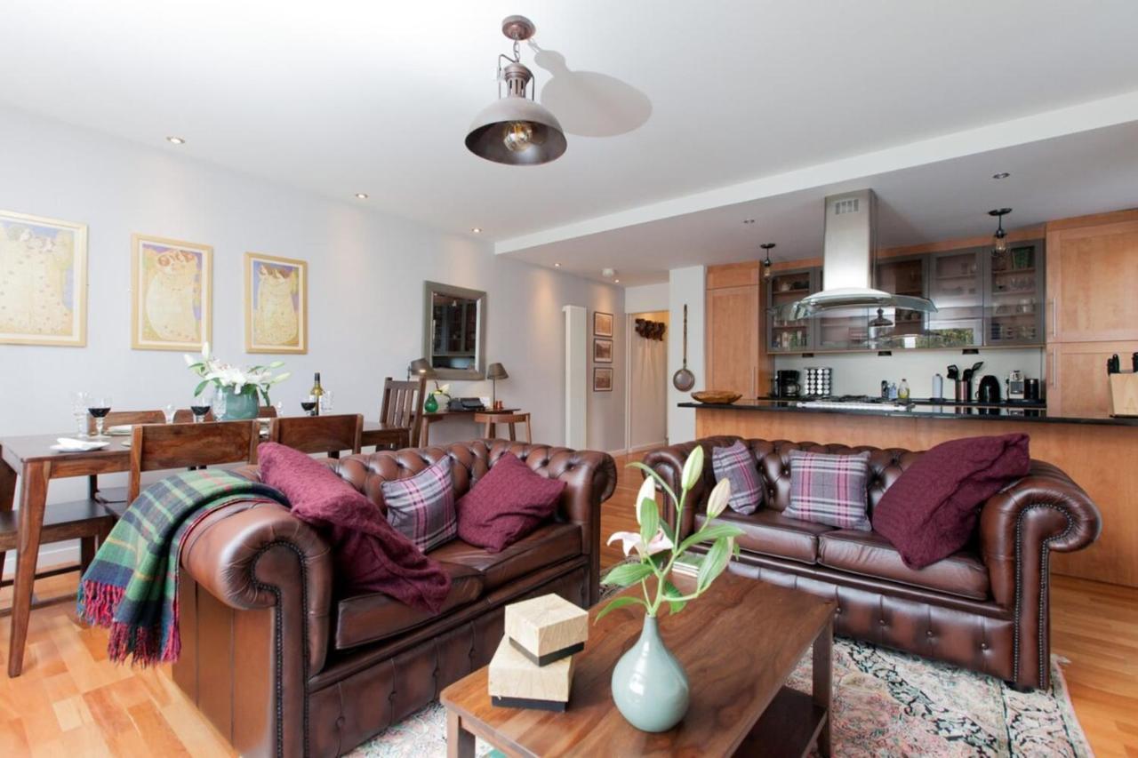 Holyrood Residence - Luxury Apartment With Parking Edinburgh Dış mekan fotoğraf